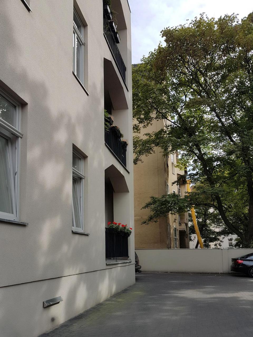 Very Berry Poznan Exterior photo